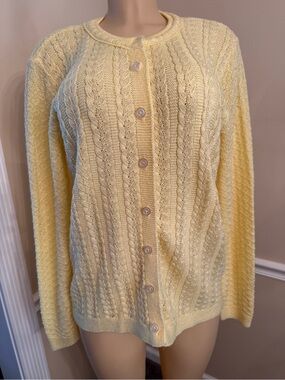 Cuddle Knit Classic Pale Yellow Cable-Knit Button Cardigan L